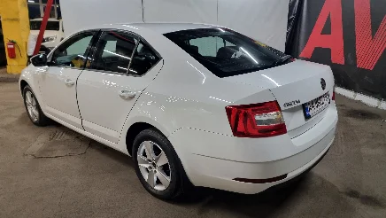 Skoda Octavia photo-4